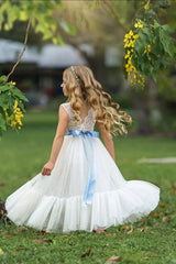 Sleeveless Ivory Lace and Tulle Flower Girl Dress with Layer